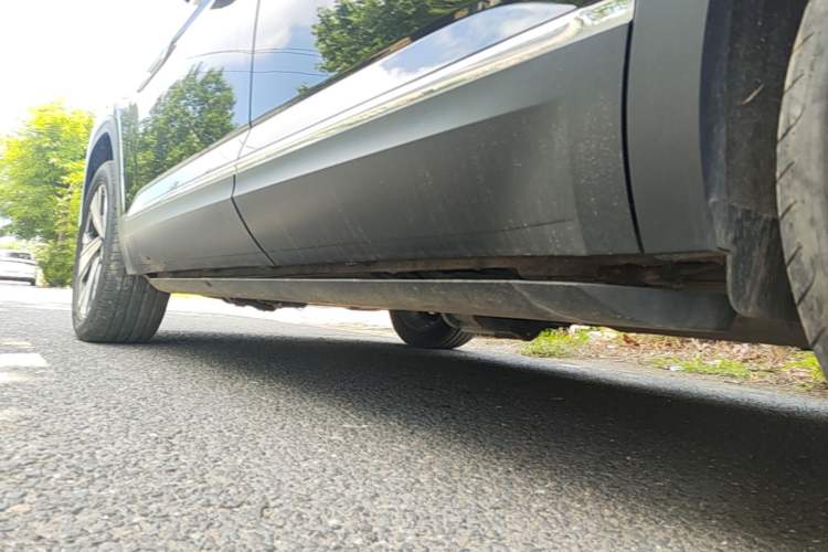 Used Volkswagen Teramont 2024 380TSI All-Wheel Drive Longyao Edition Left Side Sill