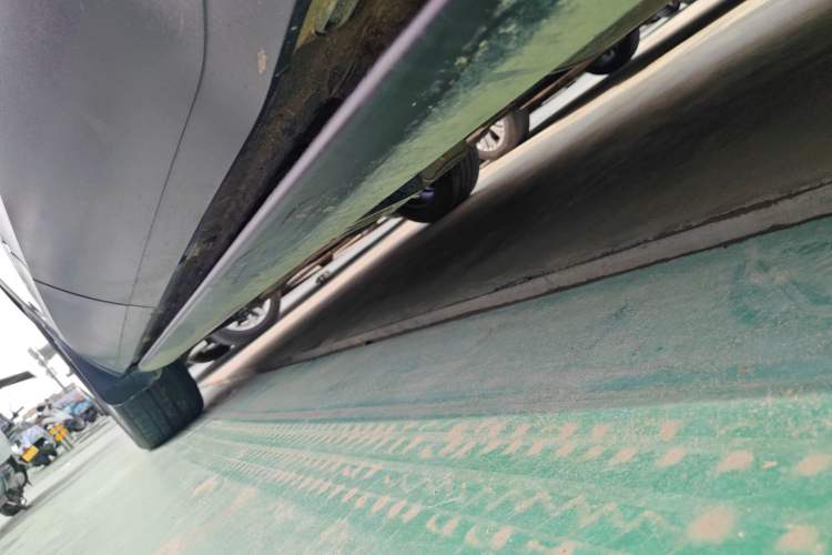 Used Volkswagen Teramont 2024 380TSI Four-Wheel Drive Prestige Luxury Edition Left Side Sill