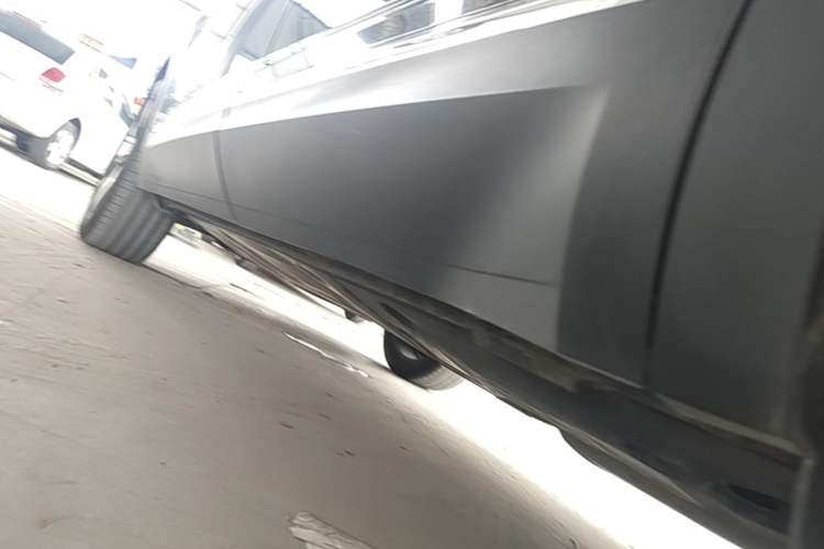Used Volkswagen Teramont 2024 380TSI Four-Wheel Drive Prestige Luxury Edition Left Side Sill