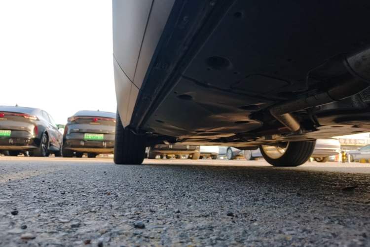 Used Volkswagen Teramont 2024 380TSI Four-Wheel Drive Longxiang Edition Left Side Sill