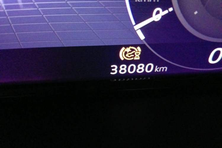 Used Volkswagen Teramont 2024 380TSI All-Wheel Drive Longyao Edition Odometer Close Up