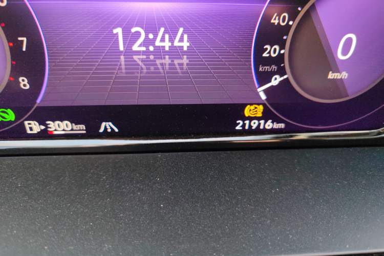 Used Volkswagen Teramont 2024 380TSI All-Wheel Drive Longyao Edition Odometer Close Up