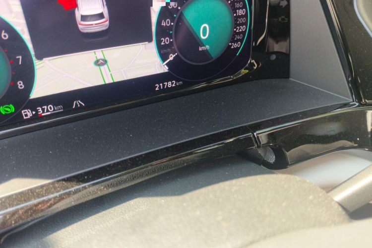 Used Volkswagen Teramont 2024 380TSI All-Wheel Drive Longyao Edition Odometer Close Up