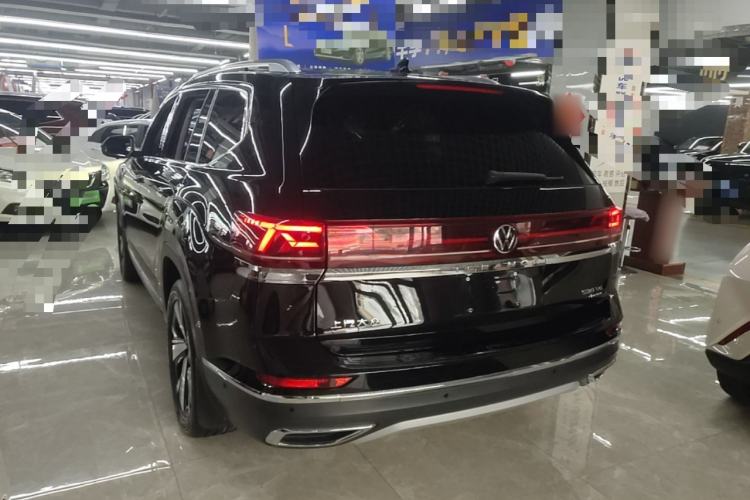 Used Volkswagen Teramont 2024 530 V6 All-Wheel-Drive Dragon Edition Rear Left 45 Deg
