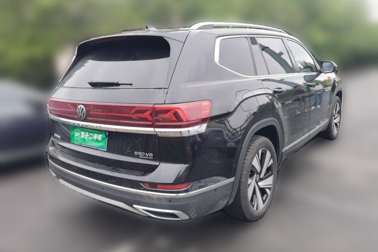 Used Volkswagen Teramont 2024 530 V6 All-Wheel-Drive Dragon Edition Rear Right 45 Deg