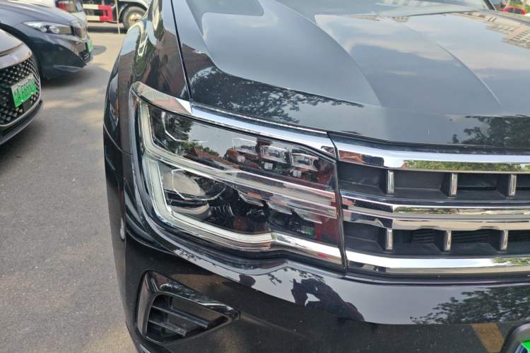 Used Volkswagen Teramont 2024 380TSI Four-Wheel Drive Longxiang Edition Right Front Headlight