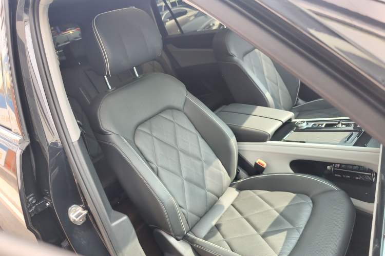 Used Volkswagen Teramont 2024 380TSI Four-Wheel Drive Prestige Luxury Edition Right Front Seat