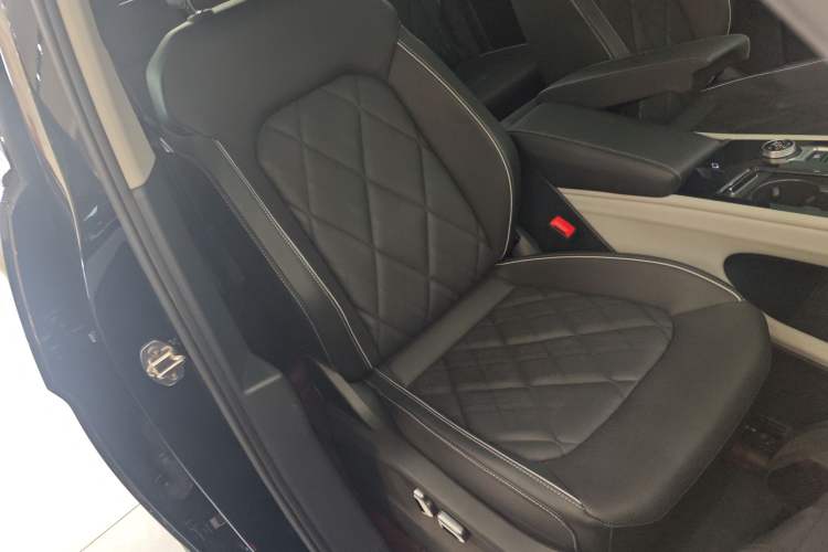 Used Volkswagen Teramont 2024 380TSI Four-Wheel Drive Prestige Luxury Edition Right Front Seat
