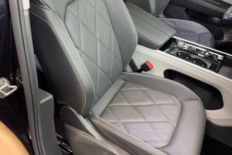Used Volkswagen Teramont 2024 380TSI Four-Wheel Drive Prestige Luxury Edition Right Front Seat