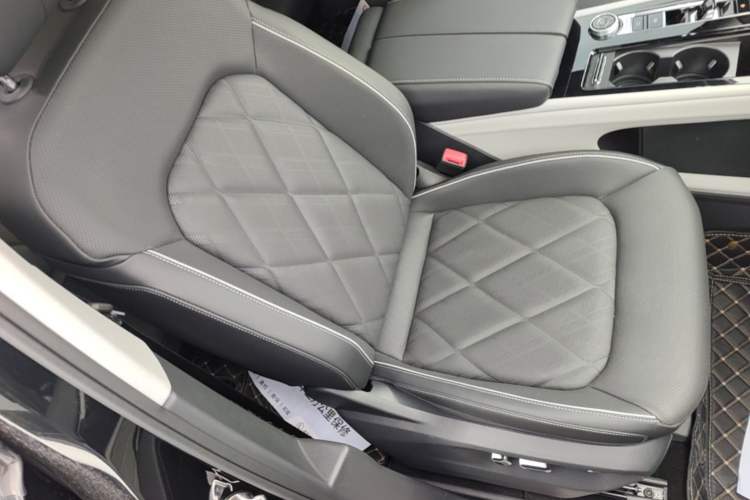Used Volkswagen Teramont 2024 380TSI All-Wheel Drive Longyao Edition Right Front Seat
