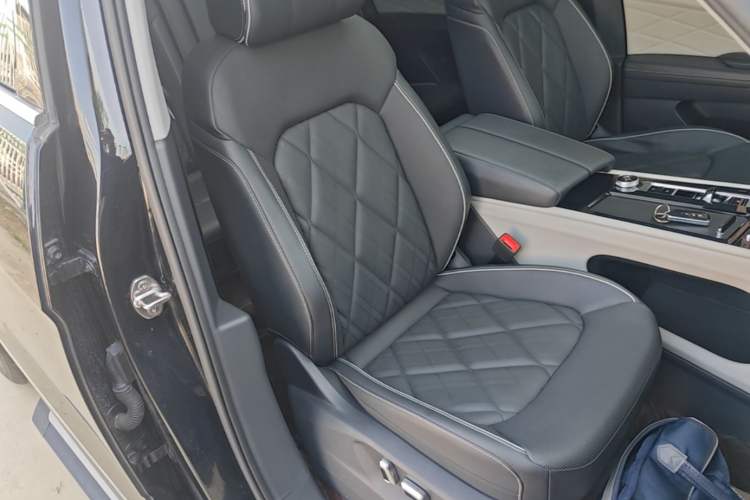 Used Volkswagen Teramont 2024 380TSI Four-Wheel Drive Prestige Luxury Edition Right Front Seat