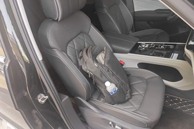 Used Volkswagen Teramont 2024 380TSI Four-Wheel Drive Prestige Luxury Edition Right Front Seat