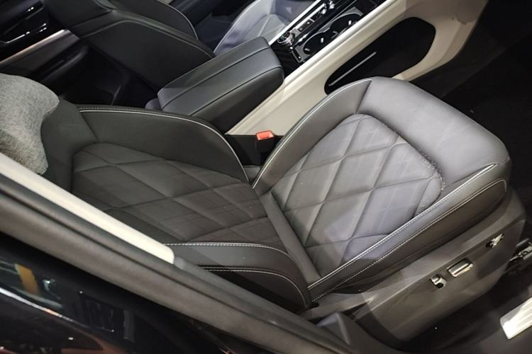 Used Volkswagen Teramont 2024 380TSI Four-Wheel Drive Prestige Luxury Edition Right Front Seat