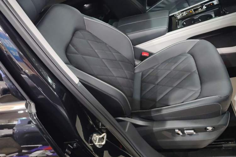 Used Volkswagen Teramont 2024 380TSI All-Wheel Drive Longyao Edition Right Front Seat