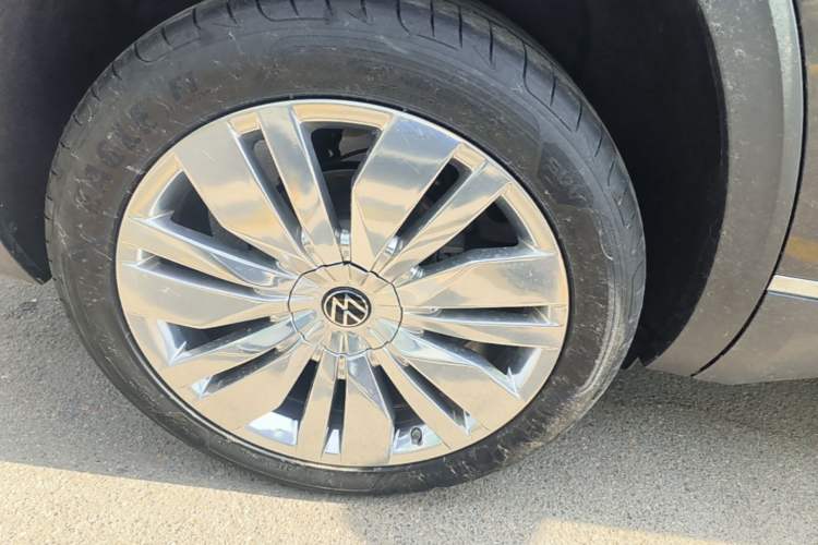 Used Volkswagen Teramont 2024 380TSI Four-Wheel Drive Prestige Flagship Edition Right Rear Wheel Hub