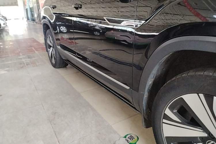 Used Volkswagen Teramont 2024 380TSI Four-Wheel Drive Prestige Luxury Edition Right Side Sill