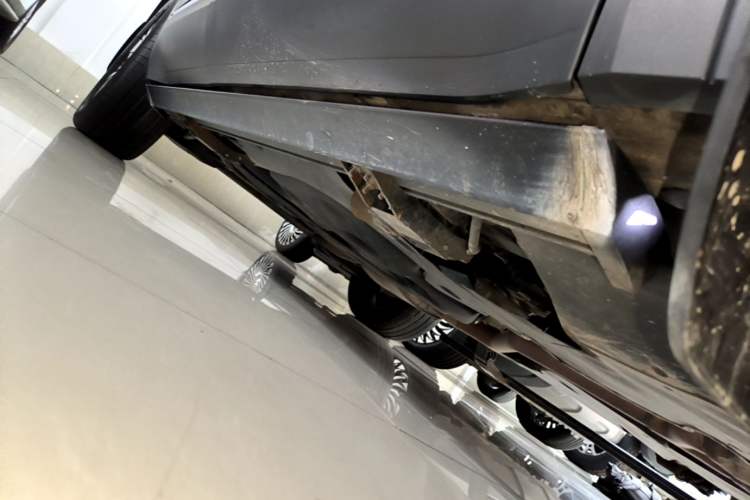 Used Volkswagen Teramont 2024 380TSI Four-Wheel Drive Prestige Luxury Edition Right Side Sill