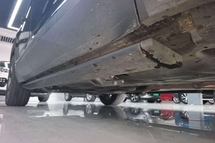 Used Volkswagen Teramont 2024 380TSI Four-Wheel Drive Prestige Luxury Edition Right Side Sill