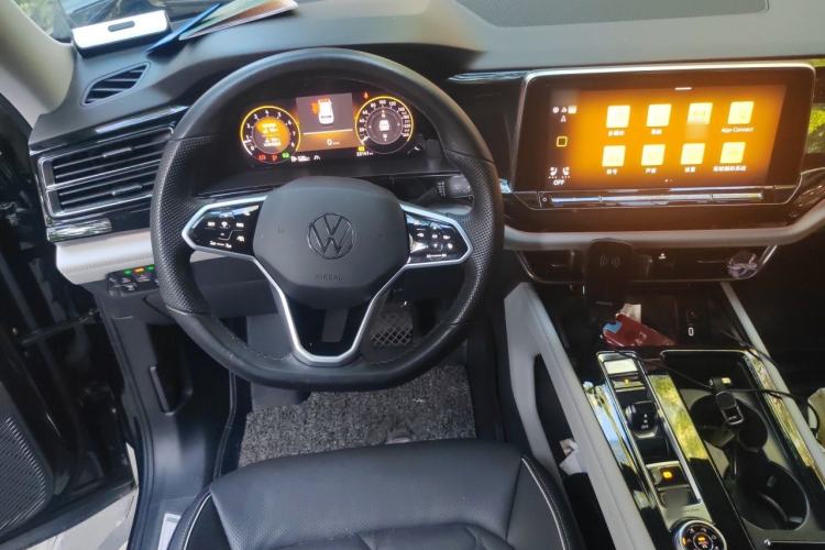 Used Volkswagen Teramont 2024 380TSI Four-Wheel Drive Prestige Luxury Edition Steering Wheel