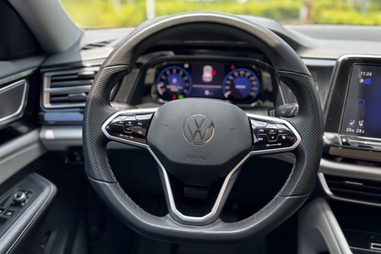 Used Volkswagen Teramont 2024 380TSI All-Wheel Drive Longyao Edition Steering Wheel