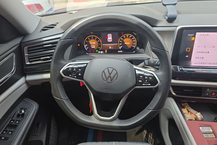 Used Volkswagen Teramont 2024 380TSI Four-Wheel Drive Luxury Edition Steering Wheel
