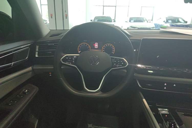 Used Volkswagen Teramont 2024 380TSI Four-Wheel Drive Prestige Luxury Edition Steering Wheel