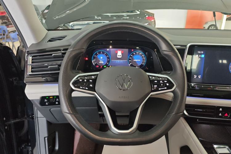 Used Volkswagen Teramont 2024 380TSI Four-Wheel Drive Prestige Luxury Edition Steering Wheel