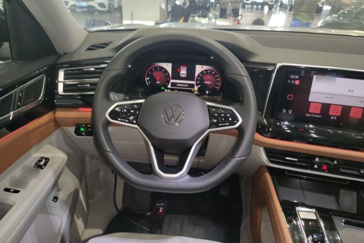 Used Volkswagen Teramont 2024 380TSI Four-Wheel Drive Prestige Flagship Edition Steering Wheel