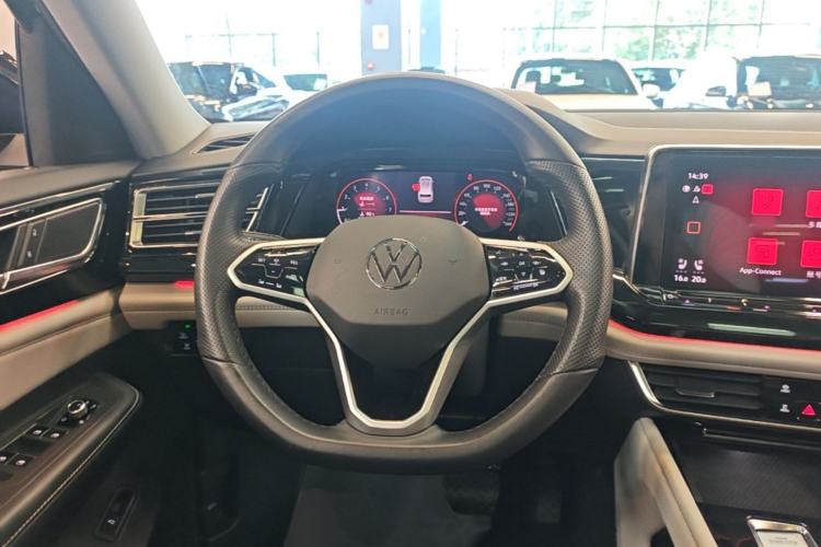 Used Volkswagen Teramont 2024 380TSI All-Wheel Drive Longyao Edition Steering Wheel
