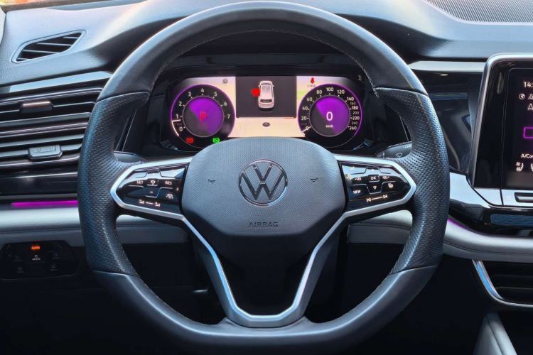 Used Volkswagen Teramont 2024 380TSI Four-Wheel Drive Prestige Luxury Edition Steering Wheel