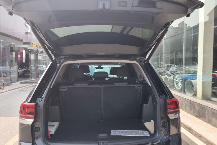 Used Volkswagen Teramont 2024 380TSI Four-Wheel Drive Prestige Luxury Edition Trunk