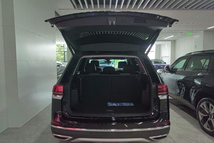Used Volkswagen Teramont 2024 380TSI Four-Wheel Drive Prestige Luxury Edition Trunk