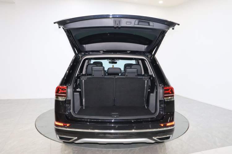 Used Volkswagen Teramont 2024 380TSI Four-Wheel Drive Prestige Luxury Edition Trunk