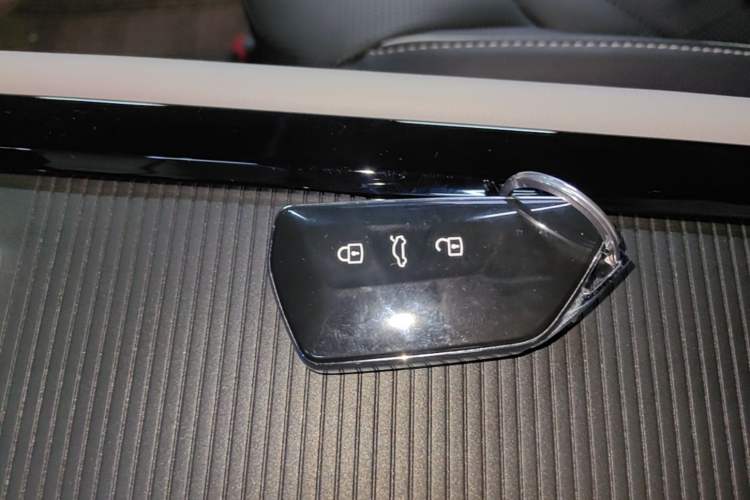 Used Volkswagen Teramont 2024 380TSI Four-Wheel Drive Prestige Luxury Edition Vehicle Key