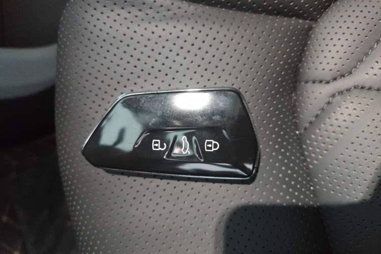 Used Volkswagen Teramont 2024 380TSI Four-Wheel Drive Prestige Luxury Edition Vehicle Key