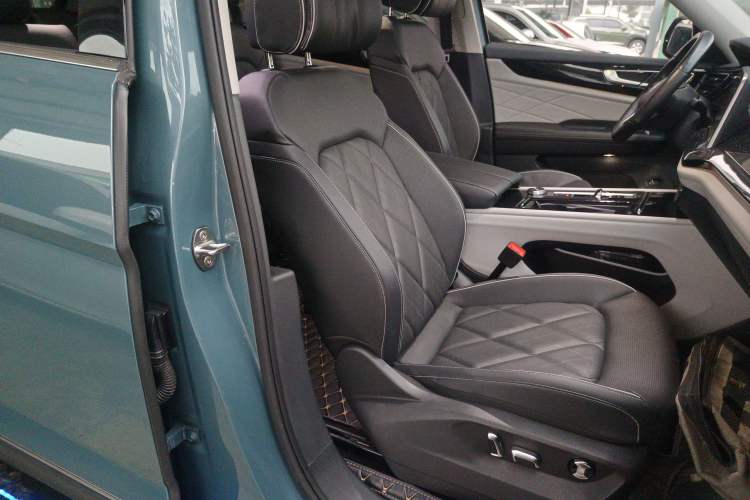 Used Volkswagen Teramont 2024 380TSI All-Wheel-Drive Qingfeng Limited Edition Right Front Seat