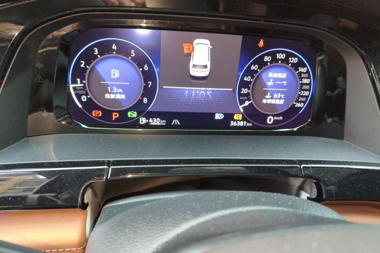 Used Volkswagen Teramont 2024 380TSI Four-Wheel Drive Prestige Flagship Edition Odometer Close Up