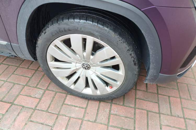 Used Volkswagen Teramont 2024 380TSI Four-Wheel Drive Prestige Flagship Edition Right Front Wheel Hub