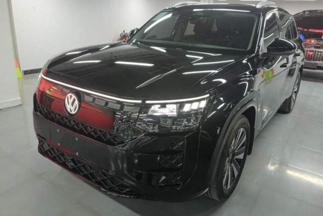 Used Volkswagen Teramont 2025 Tiguan Pro 450TSI 4Motion Crosswind Edition