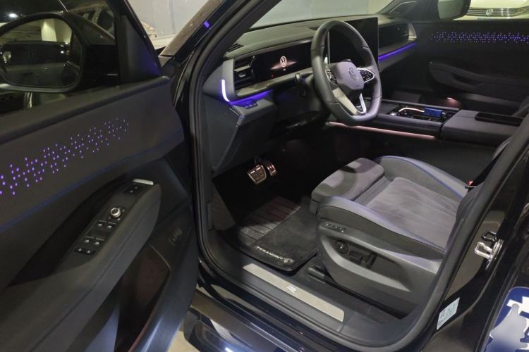 Used Volkswagen Teramont 2025 Tiguan Pro 450TSI Four-Wheel Drive Summit Edition Driver Seat