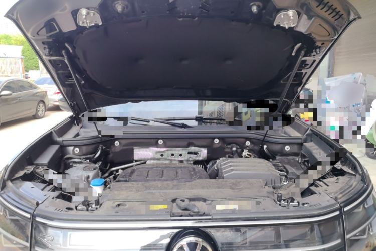 Used Volkswagen Teramont 2025 Tiguan Pro 450TSI Four-Wheel Drive Summit Edition Engine Bay