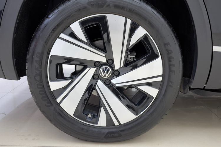 Used Volkswagen Teramont 2025 380TSI All-Wheel-Drive Excellence Edition Exterior 8