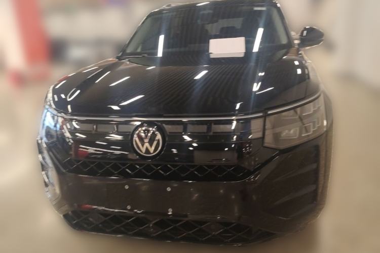Used Volkswagen Teramont 2025 Tiguan Pro 450TSI 4Motion Crosswind Edition Front
