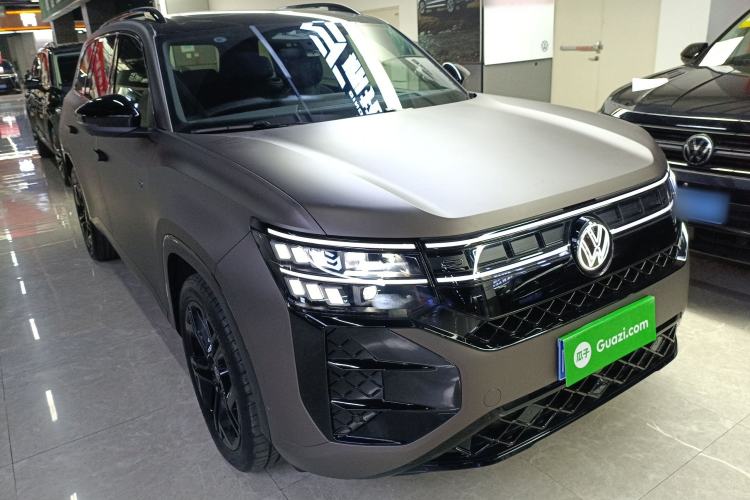 Used Volkswagen Teramont 2025 Tiguan Pro 450TSI Four-Wheel Drive Summit Edition Front Right 45 Deg