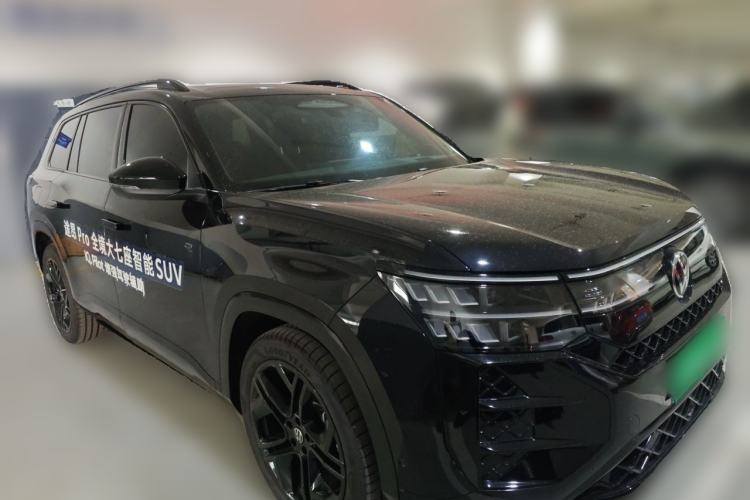 Used Volkswagen Teramont 2025 Tiguan Pro 450TSI Four-Wheel Drive Summit Edition Front Right 45 Deg