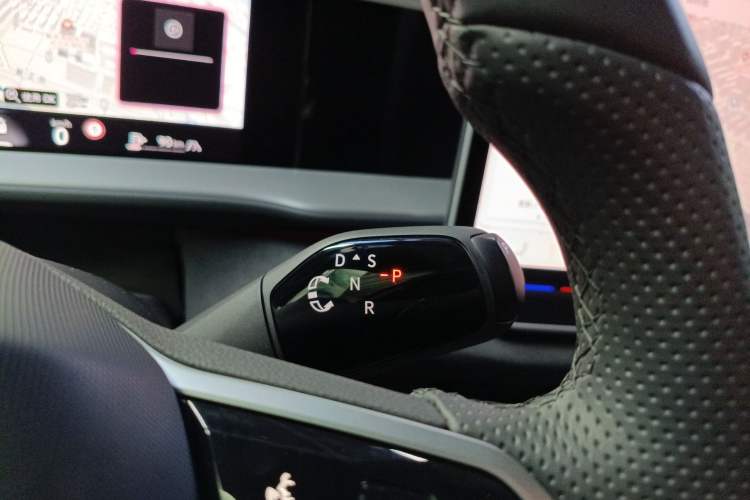 Used Volkswagen Teramont 2025 Tiguan Pro 450TSI Four-Wheel Drive Summit Edition Gear Lever