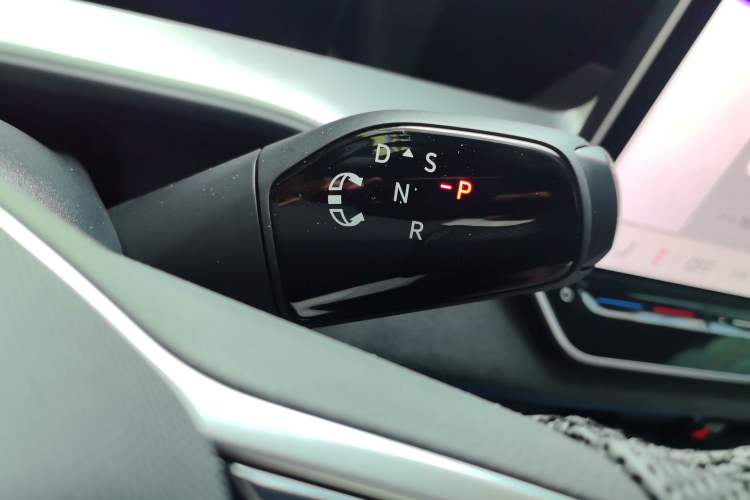 Used Volkswagen Teramont 2025 Tiguan Pro 450TSI Four-Wheel Drive Summit Edition Gear Lever