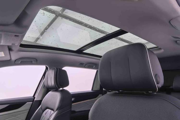 Used Volkswagen Teramont 2025 380TSI All-Wheel-Drive Excellence Edition Headliner