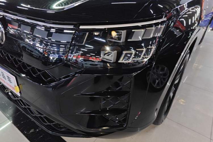 Used Volkswagen Teramont 2025 Tiguan Pro 450TSI 4Motion Crosswind Edition Left Front Headlight