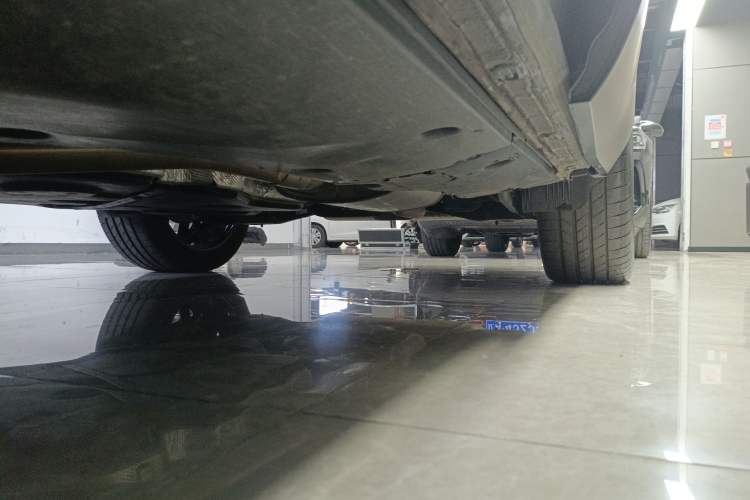 Used Volkswagen Teramont 2025 Tiguan Pro 450TSI Four-Wheel Drive Summit Edition Left Side Sill